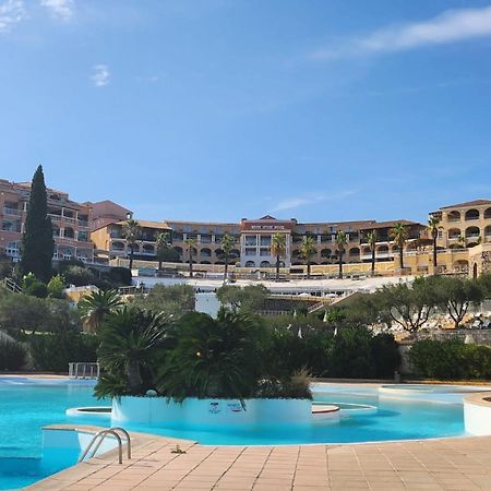 Saint-Raphael- Vue Mer Et Massif De L'Esterel Exterior foto