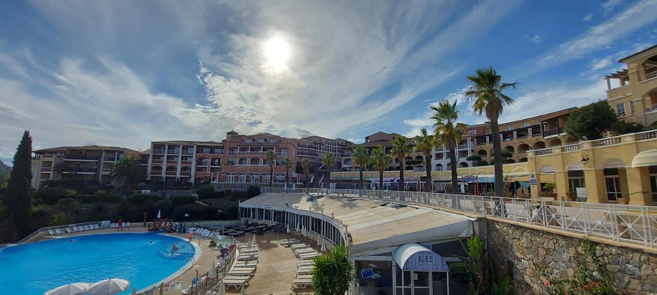 Saint-Raphael- Vue Mer Et Massif De L'Esterel Exterior foto